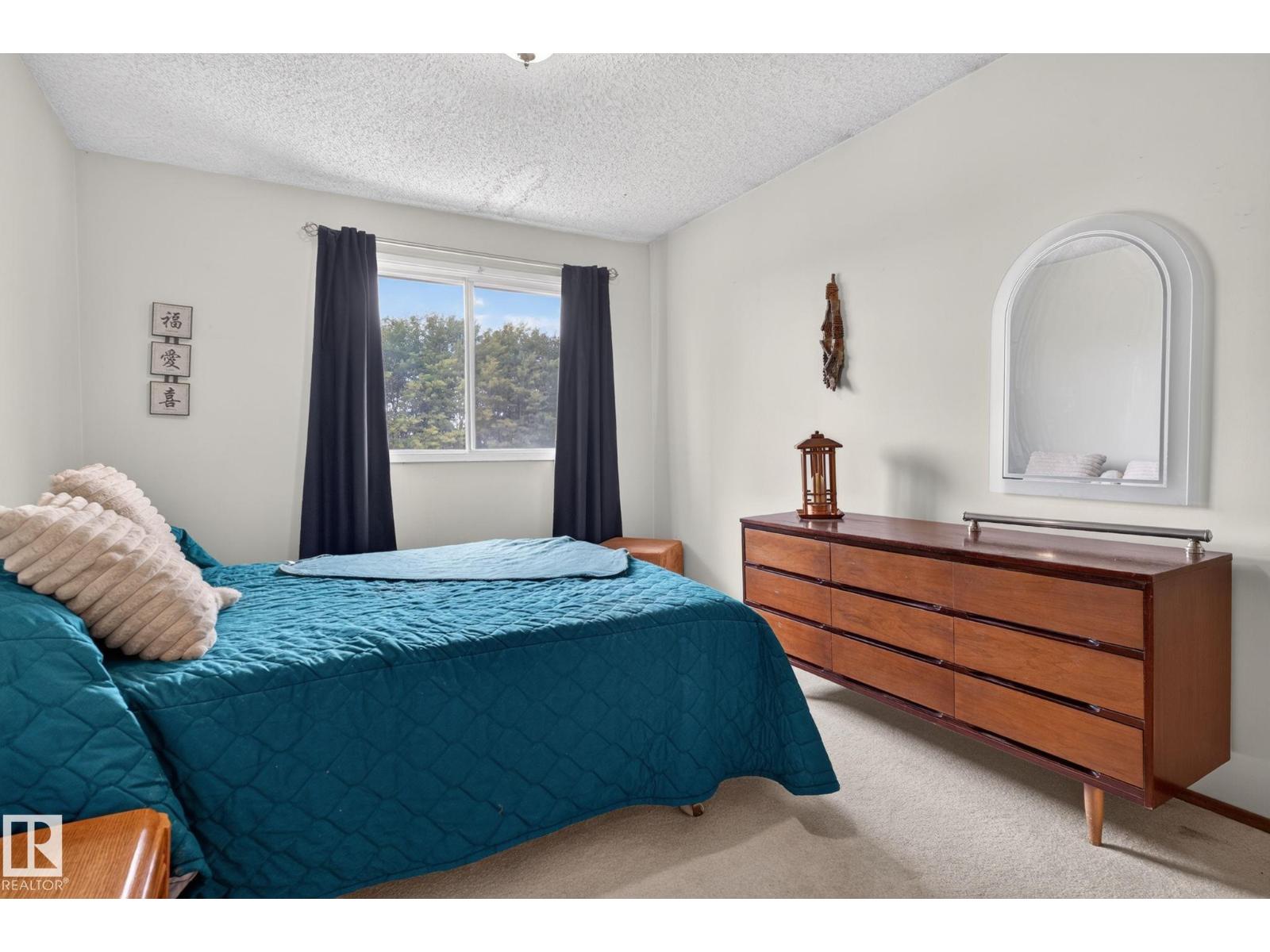 17206 111A ST NW - 34