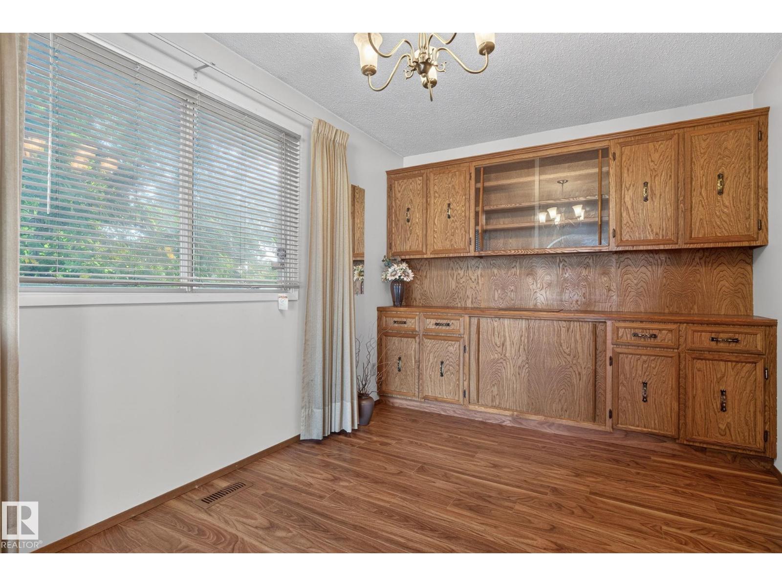 17206 111A ST NW - 20
