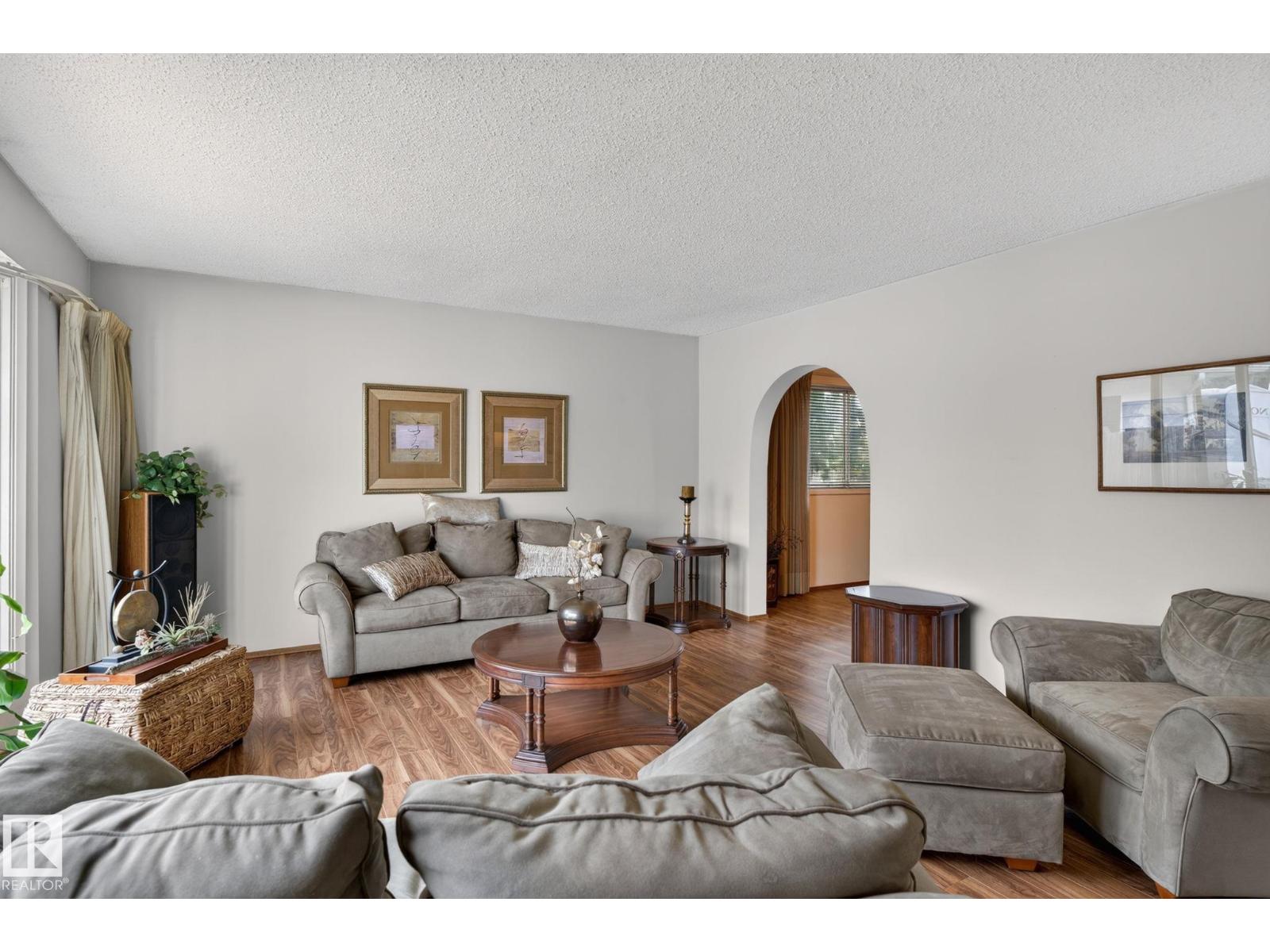 17206 111A ST NW - 16