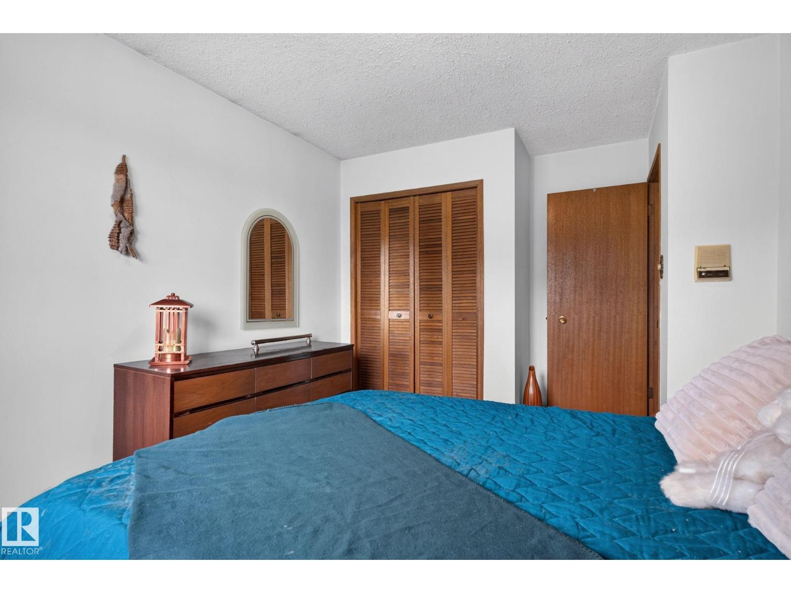 17206 111A ST NW - 35