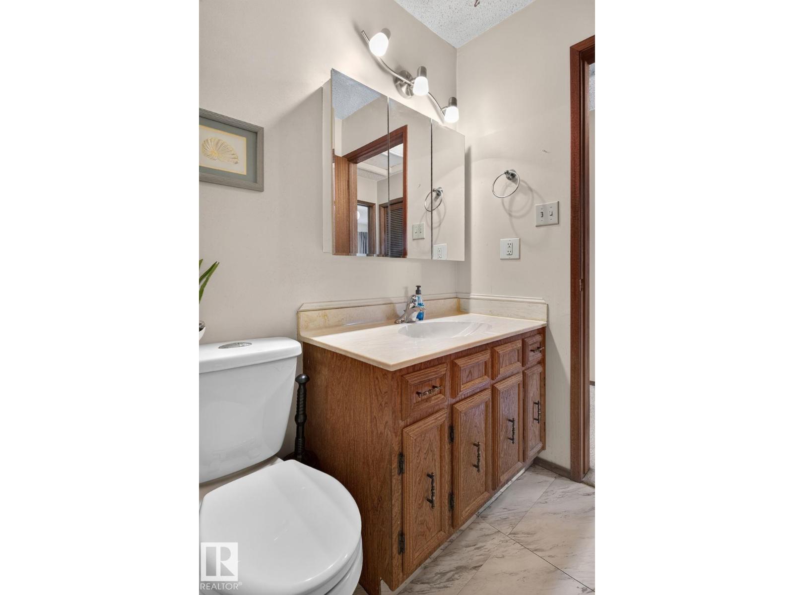 17206 111A ST NW - 41