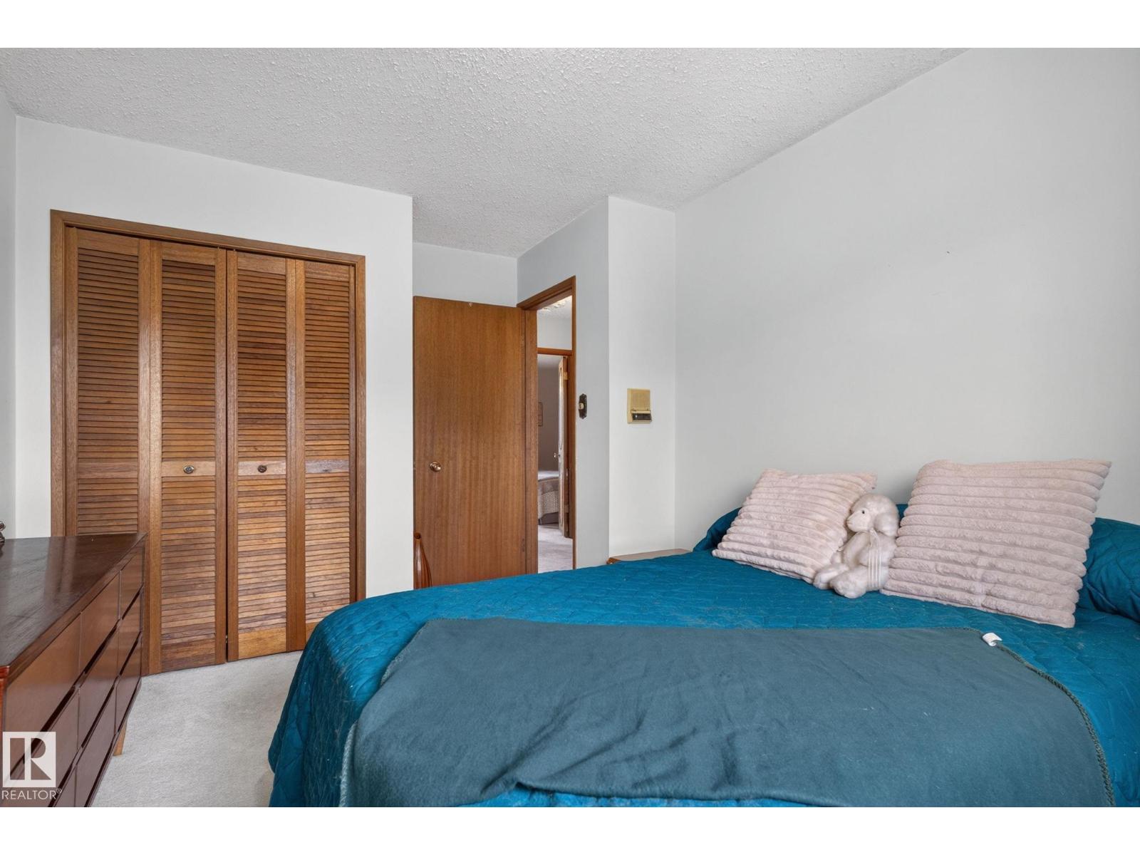 17206 111A ST NW - 36