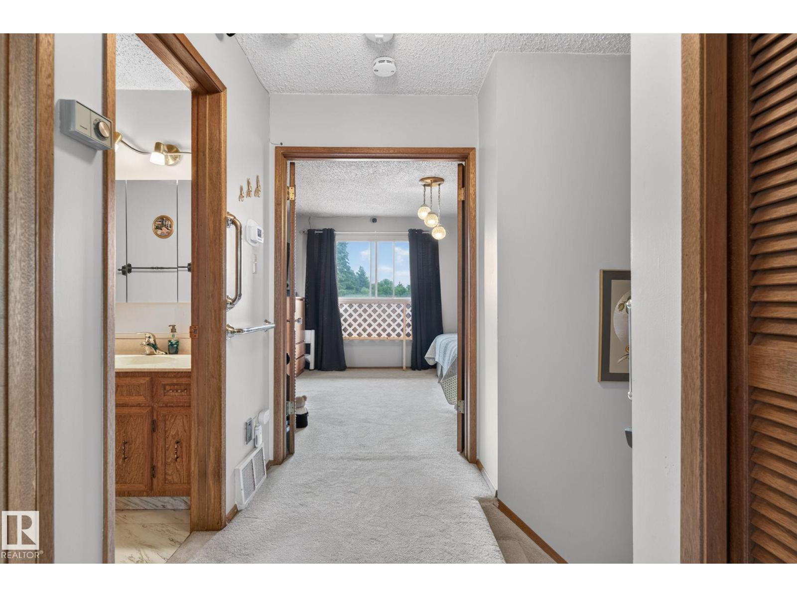 17206 111A ST NW - 37