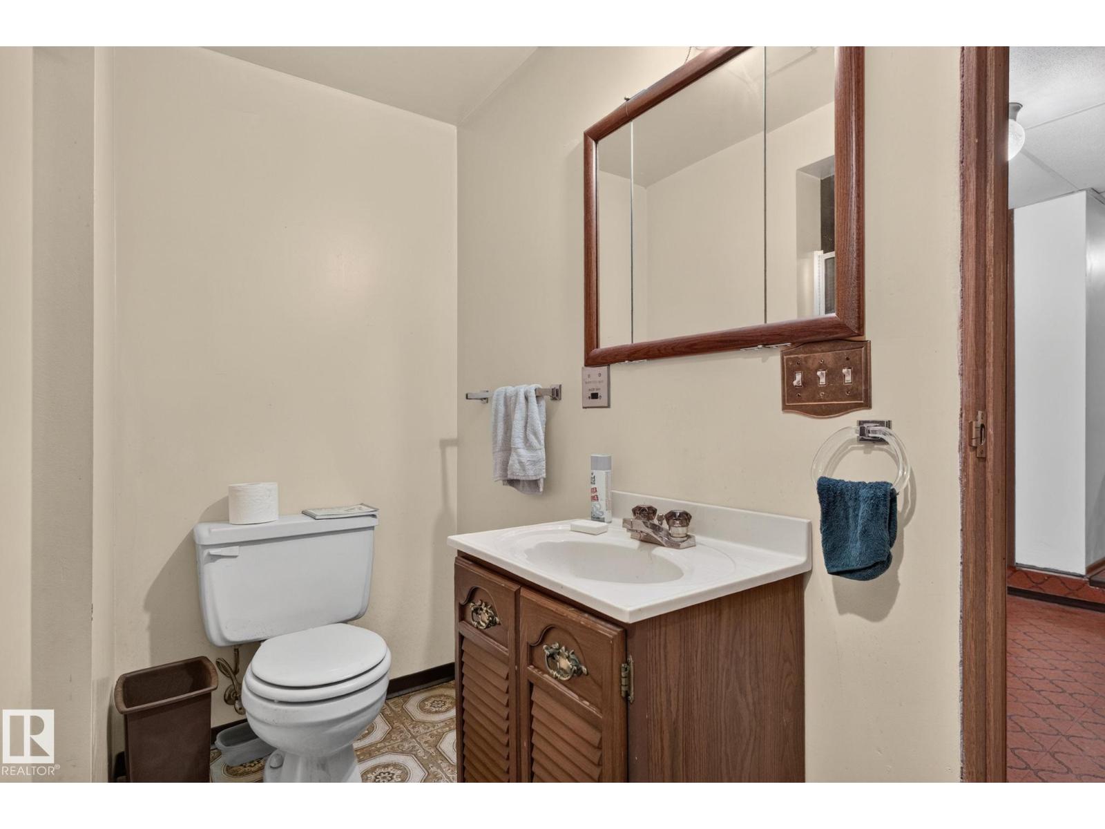 17206 111A ST NW - 29