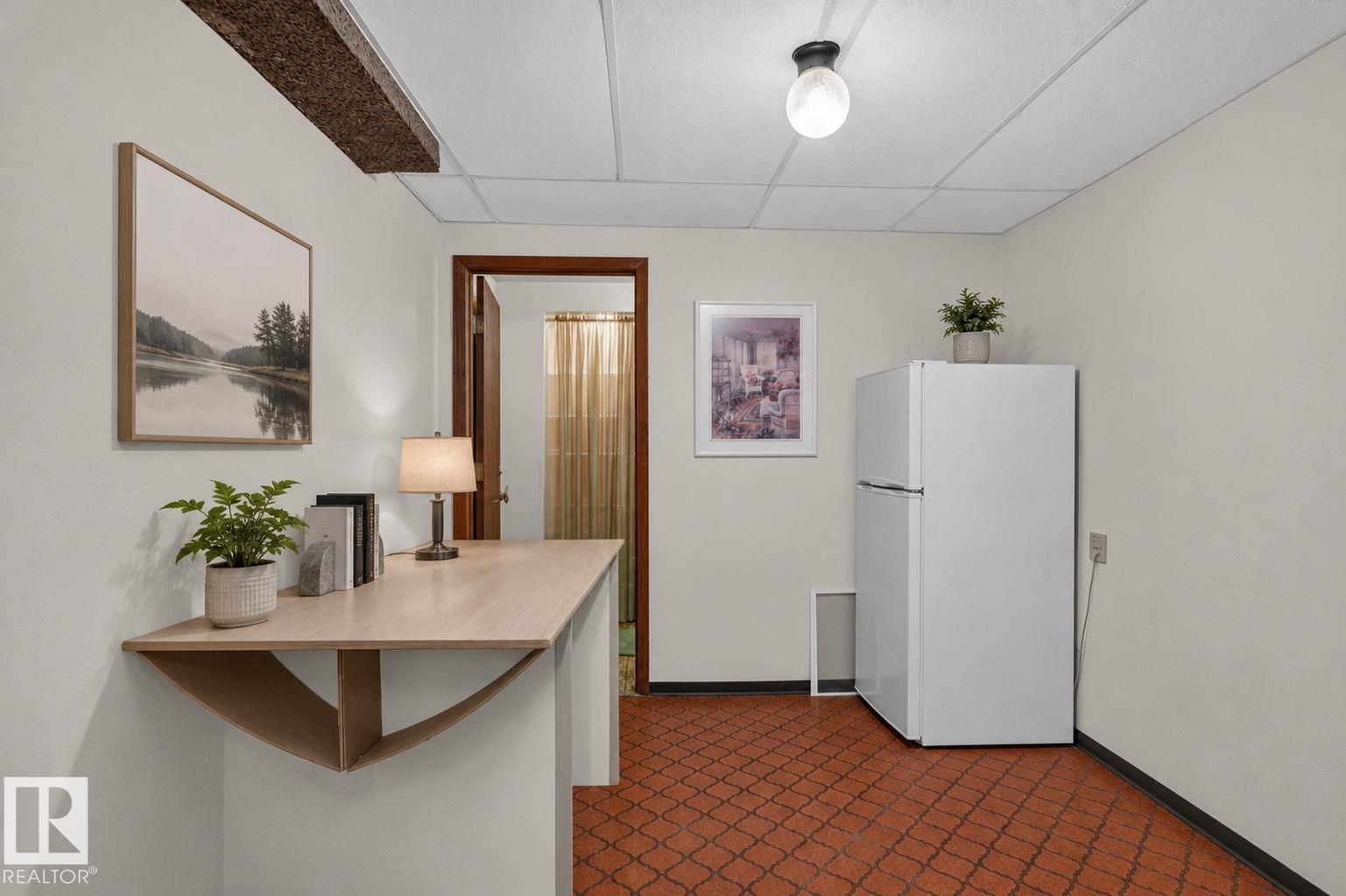 17206 111A ST NW - 51