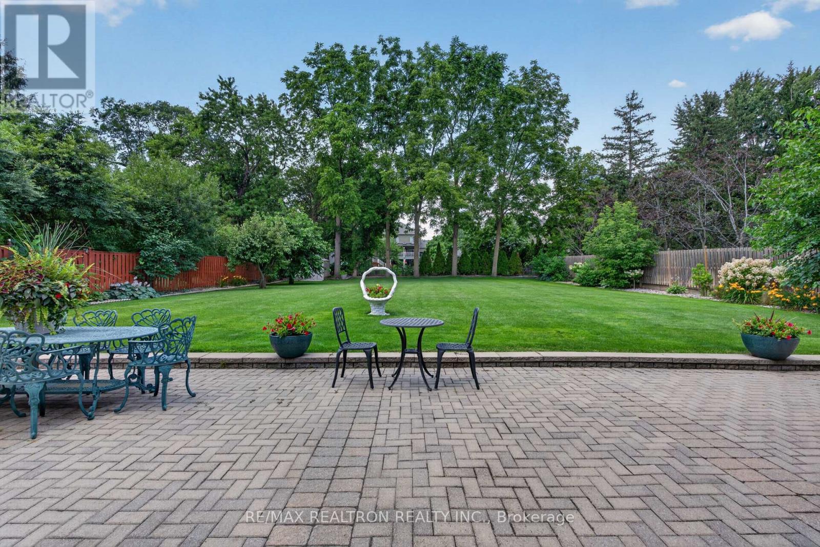 16 BOYLE DRIVE - 29