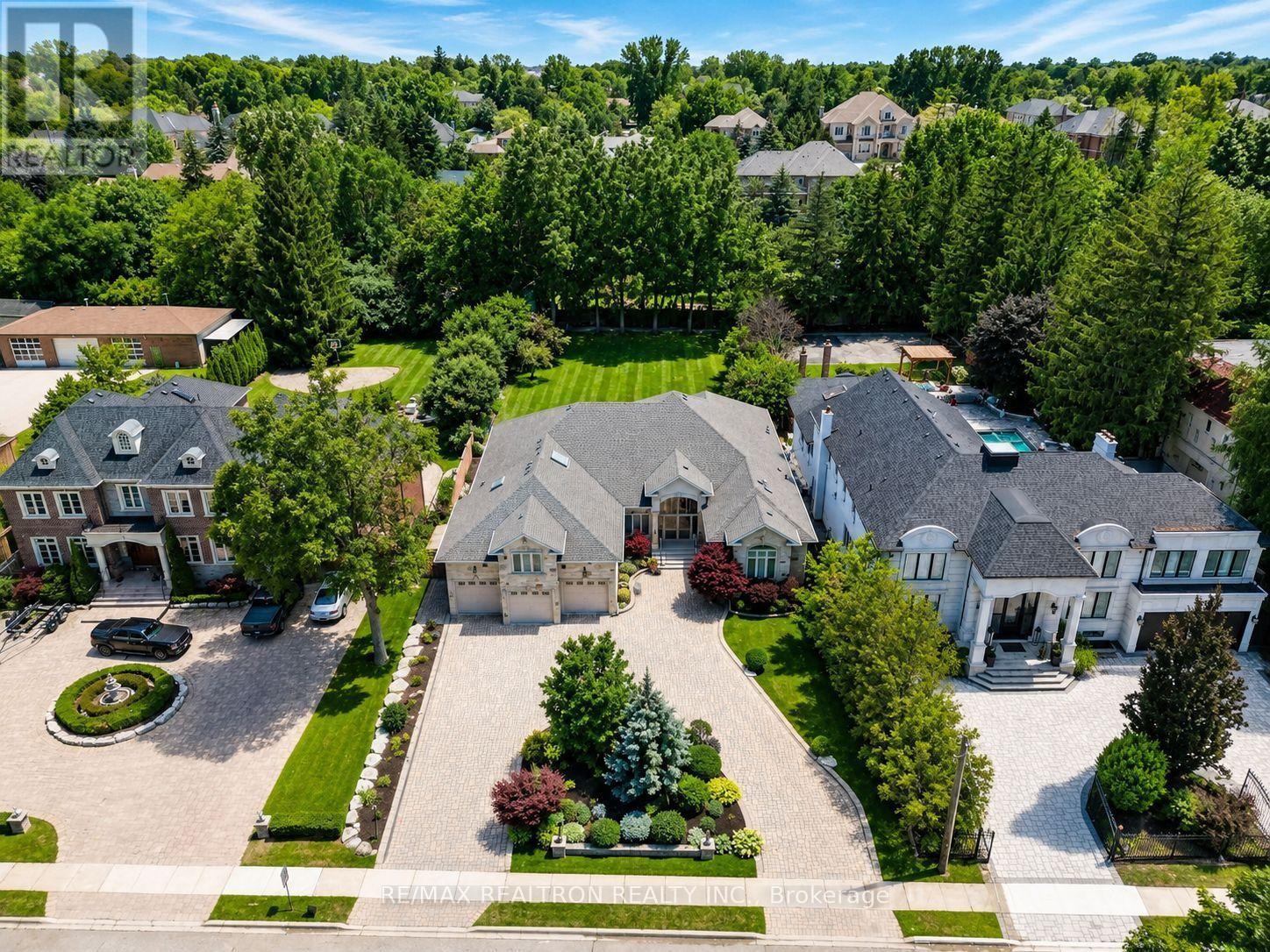 16 BOYLE DRIVE - 4