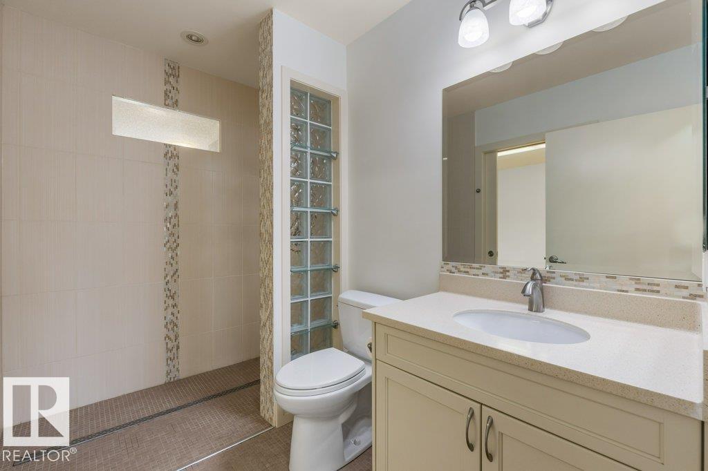 9711 146 ST NW - 18