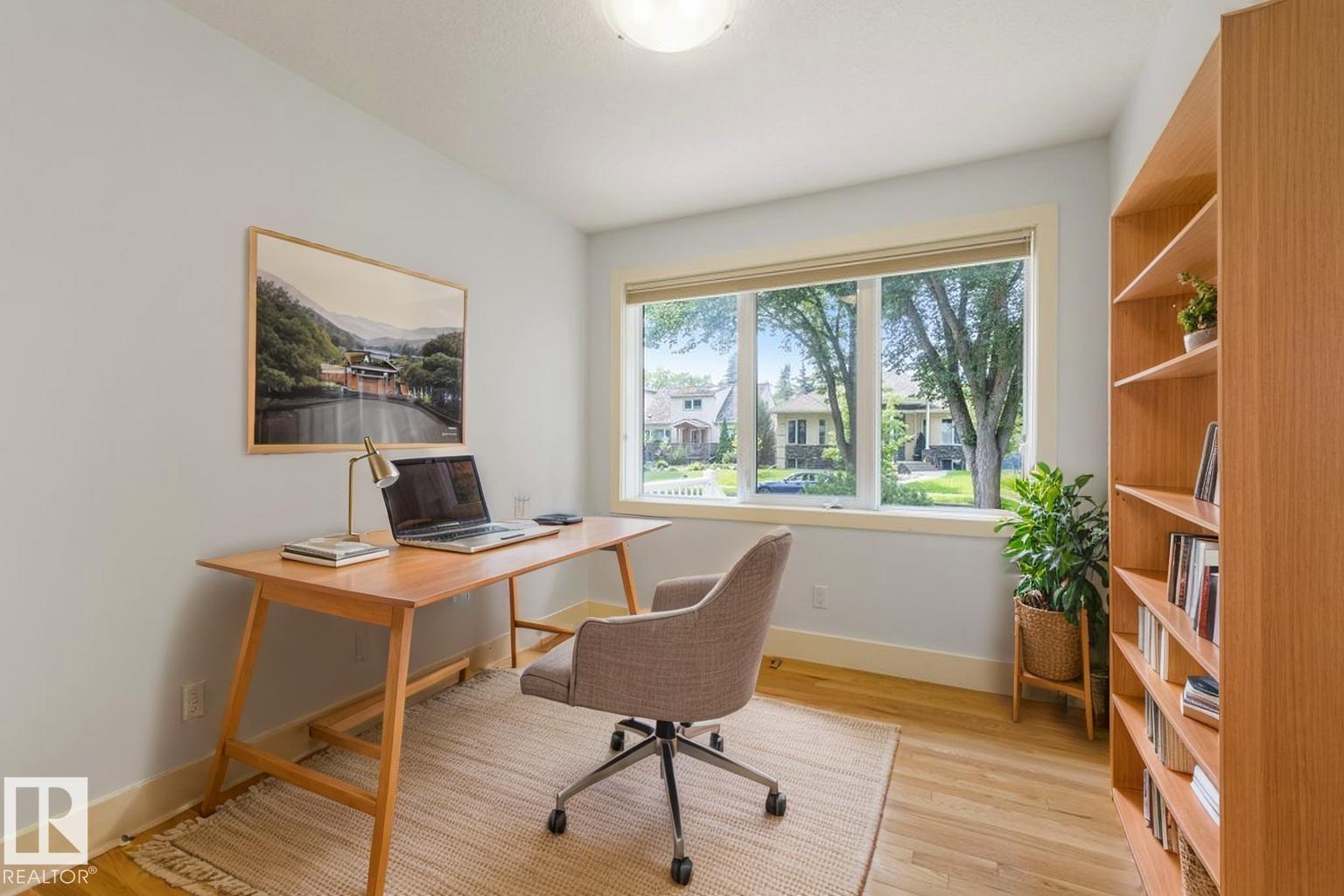 9711 146 ST NW - 19