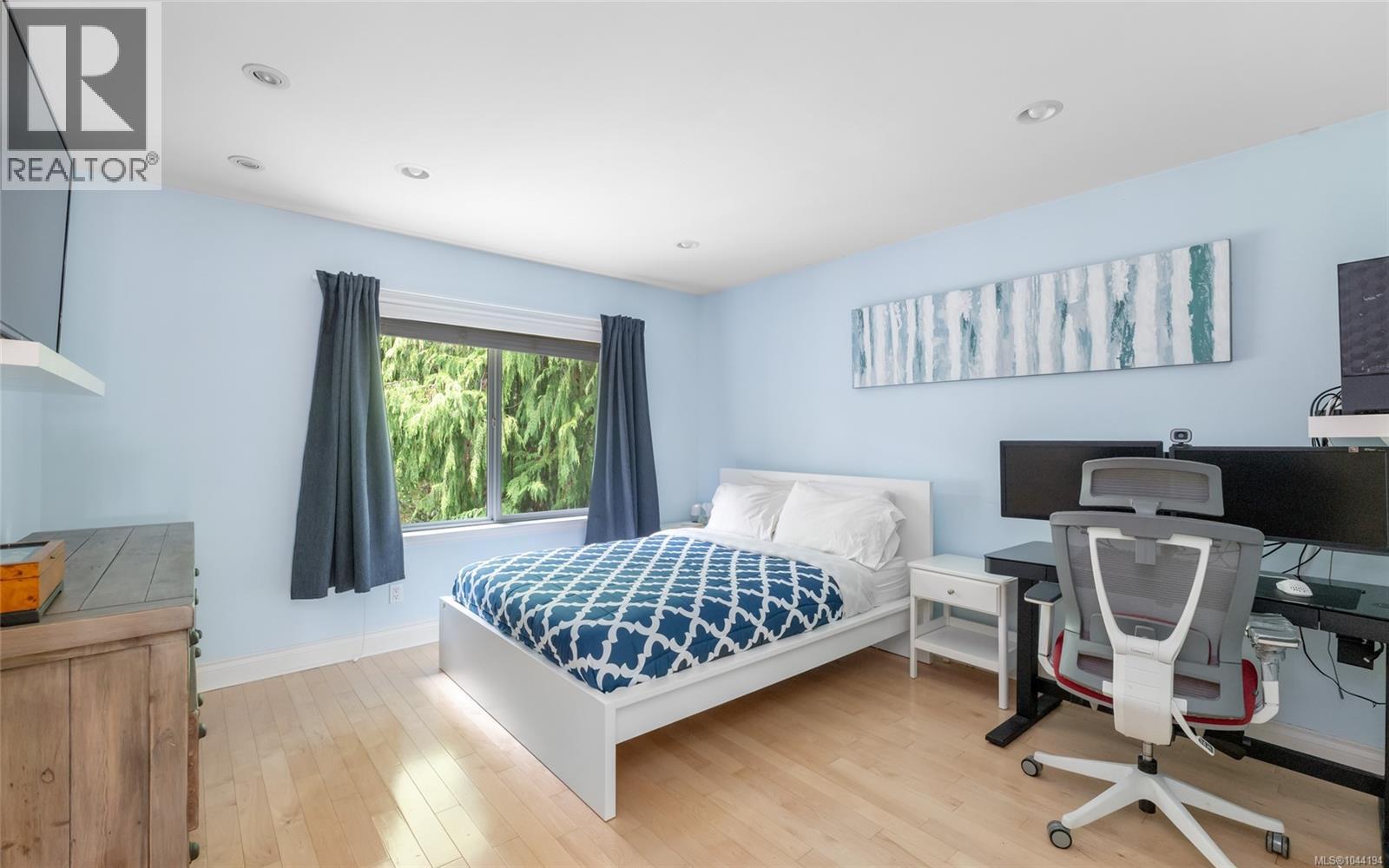 2881 Phyllis St - 29