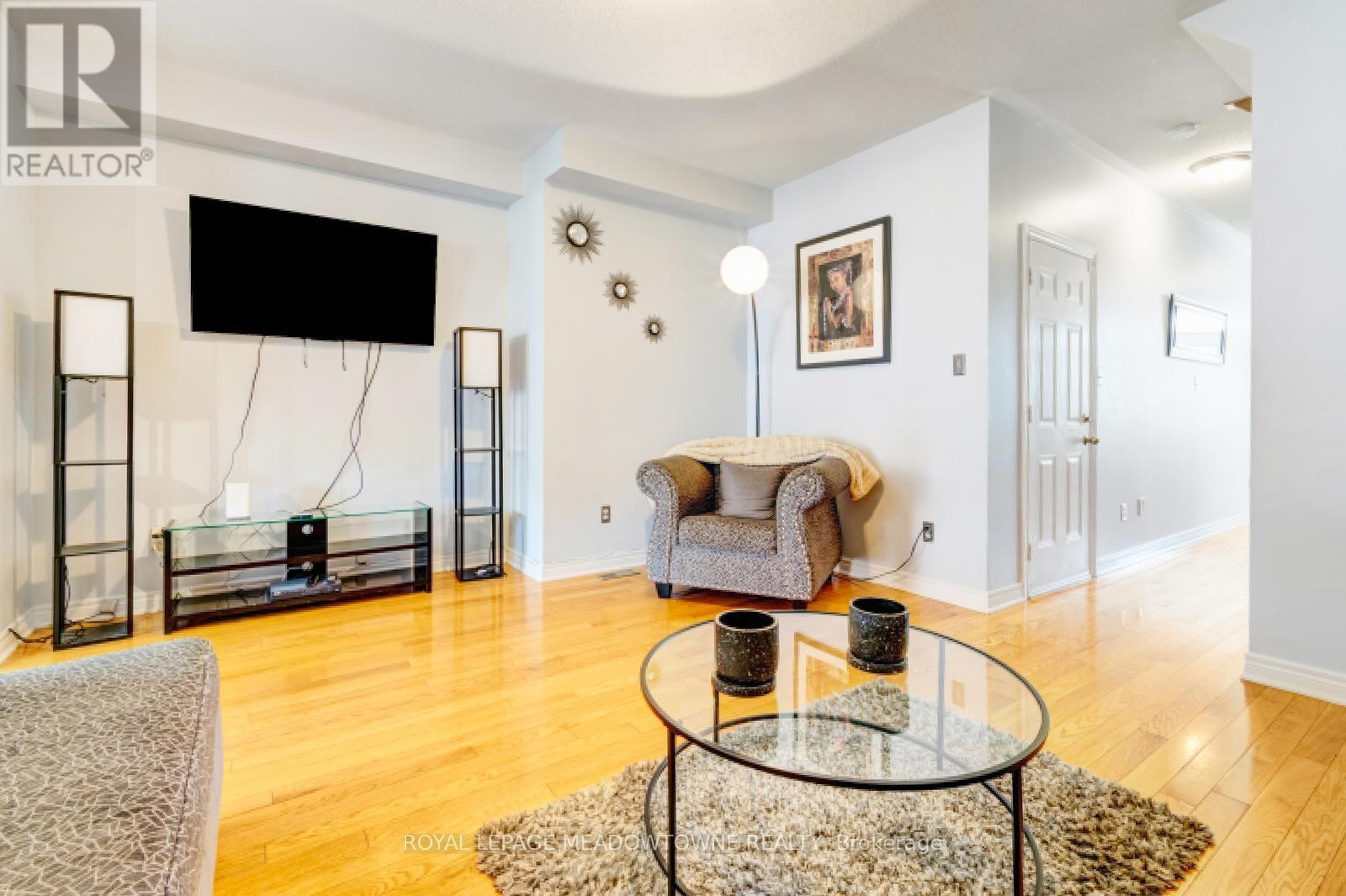 52 ROYAL VISTA ROAD - Image 13