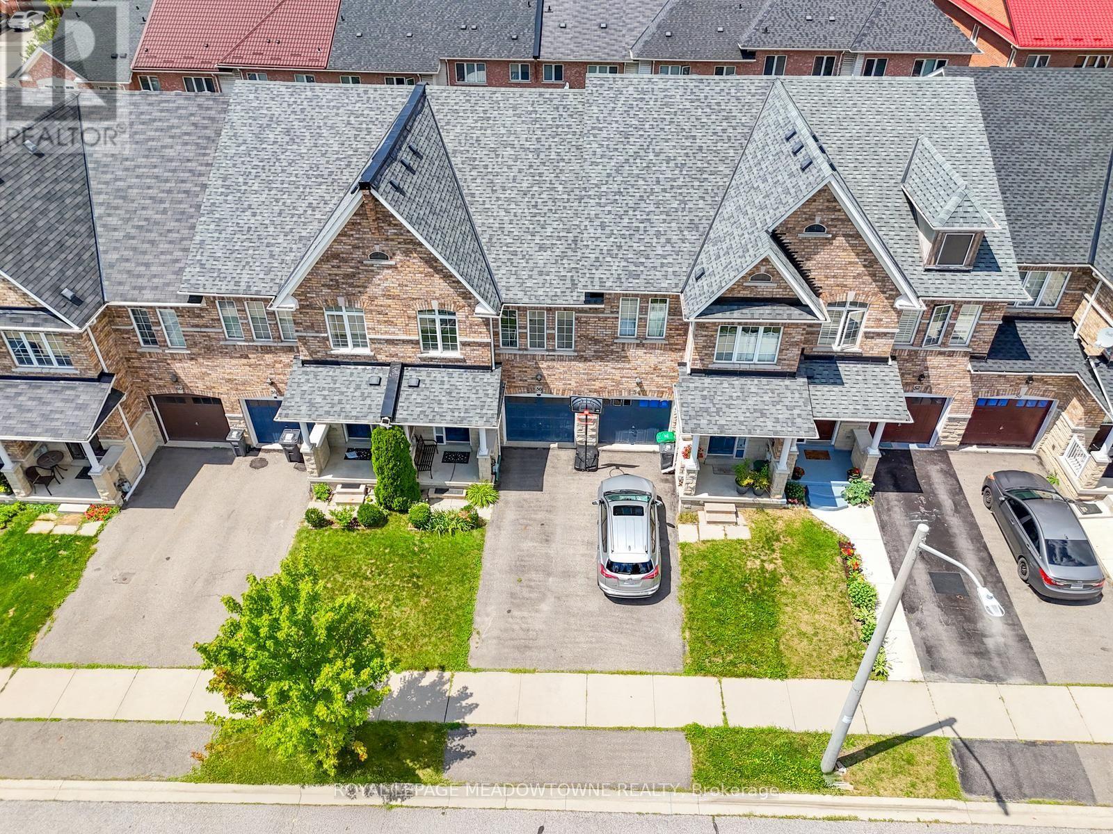 52 ROYAL VISTA ROAD - 2