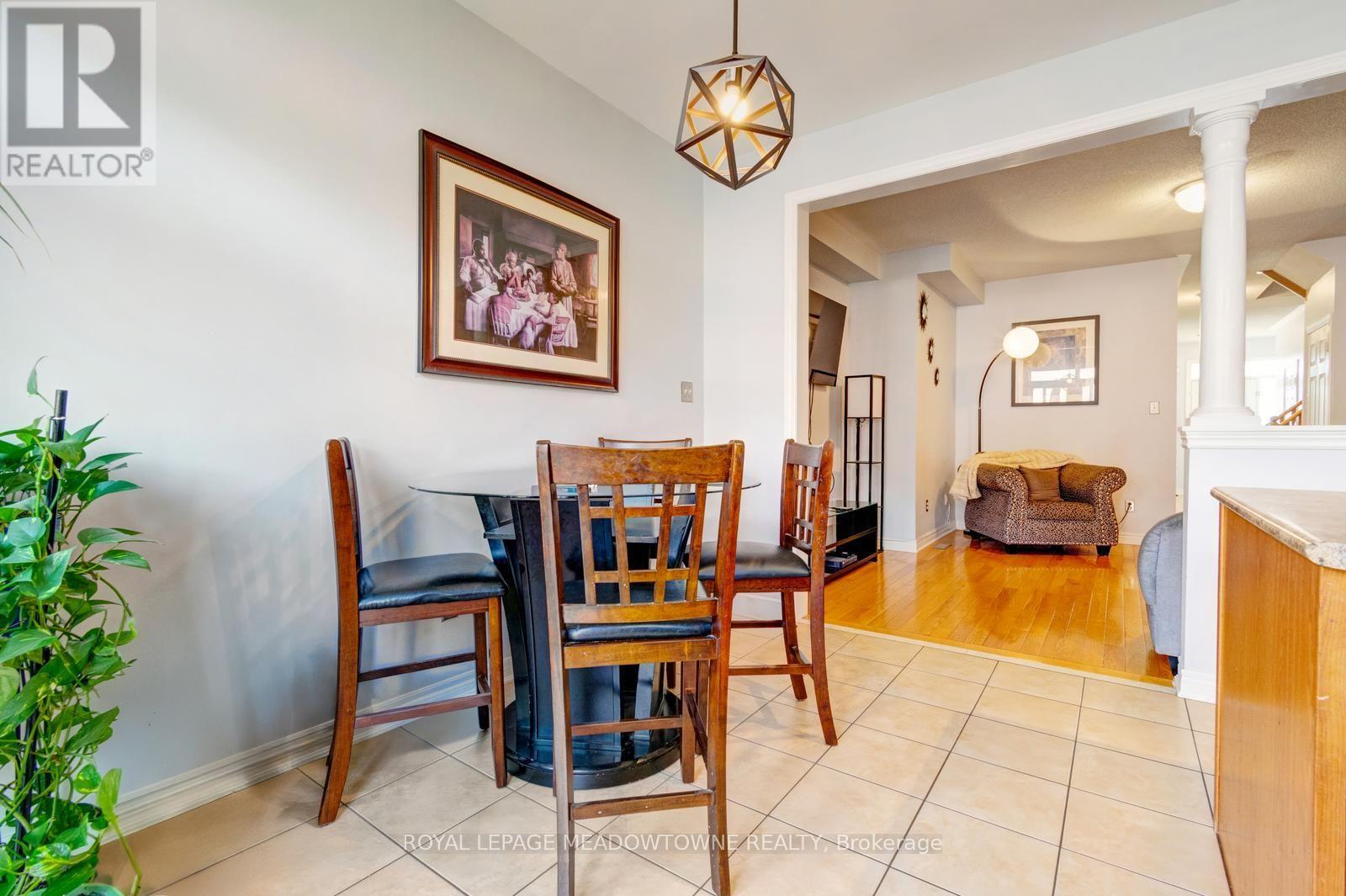 52 ROYAL VISTA ROAD - Image 24