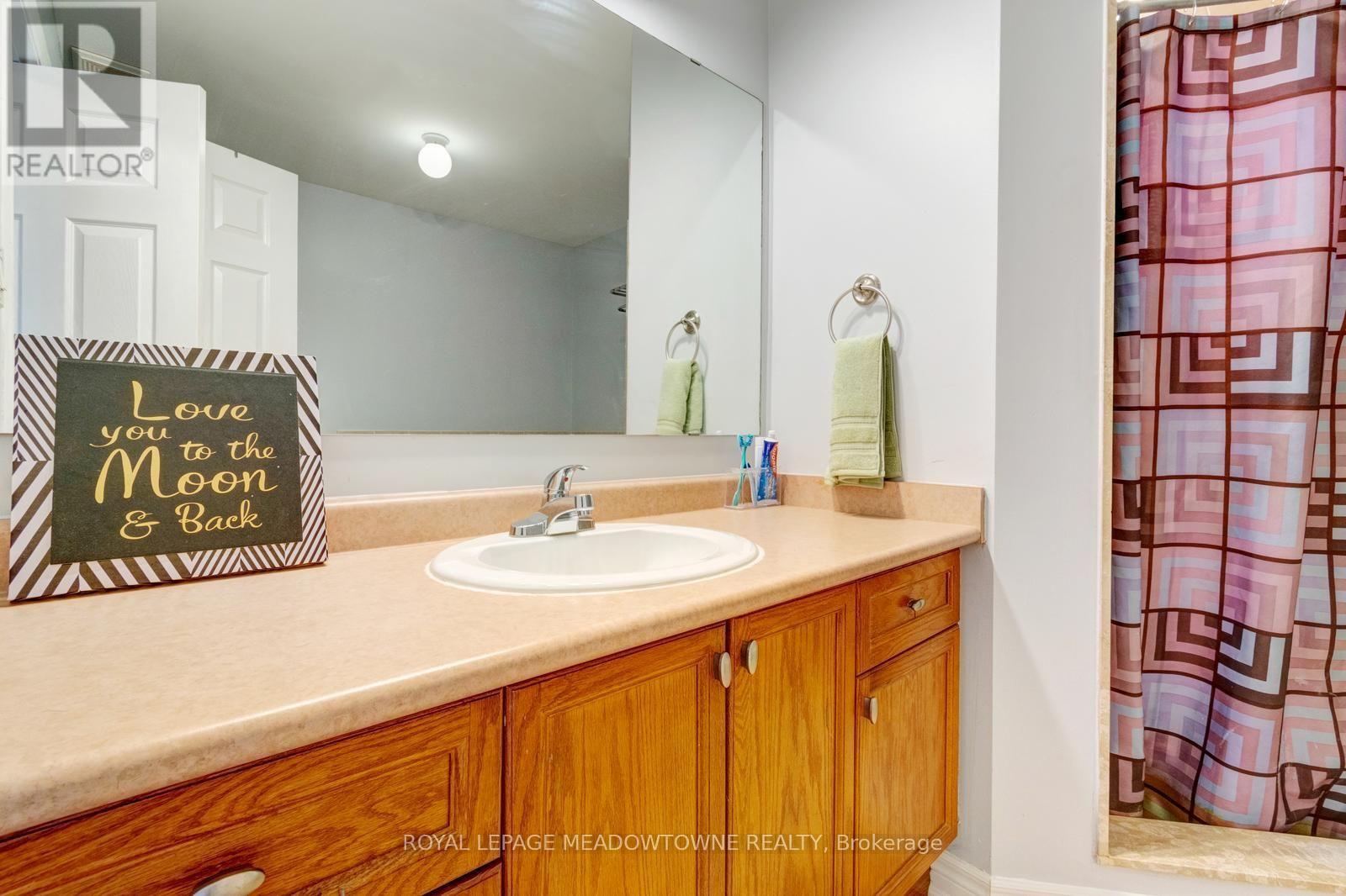 52 ROYAL VISTA ROAD - Image 34