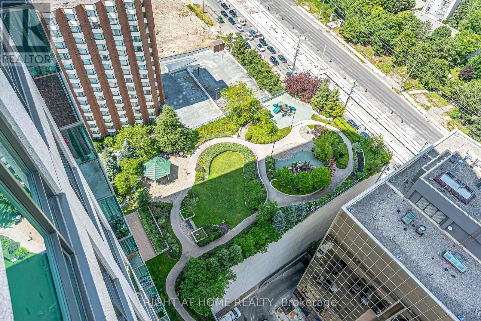 ##2902 208 ENFIELD PLACE - Image 38