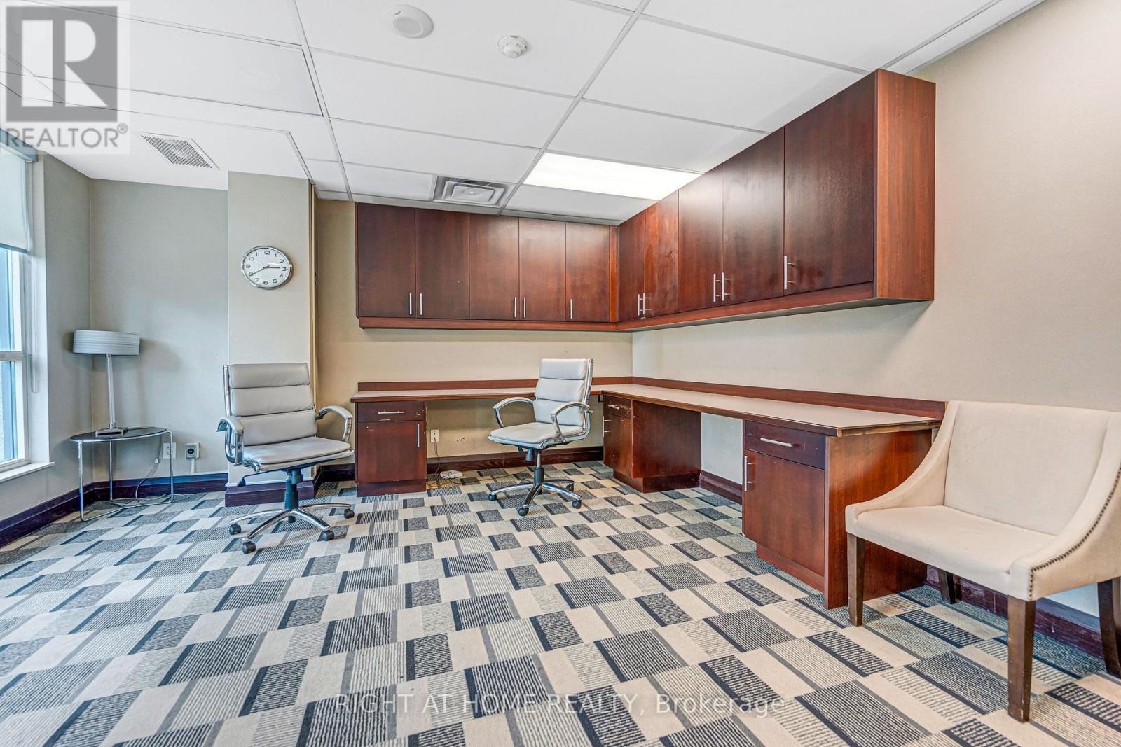 ##2902 208 ENFIELD PLACE - Image 46