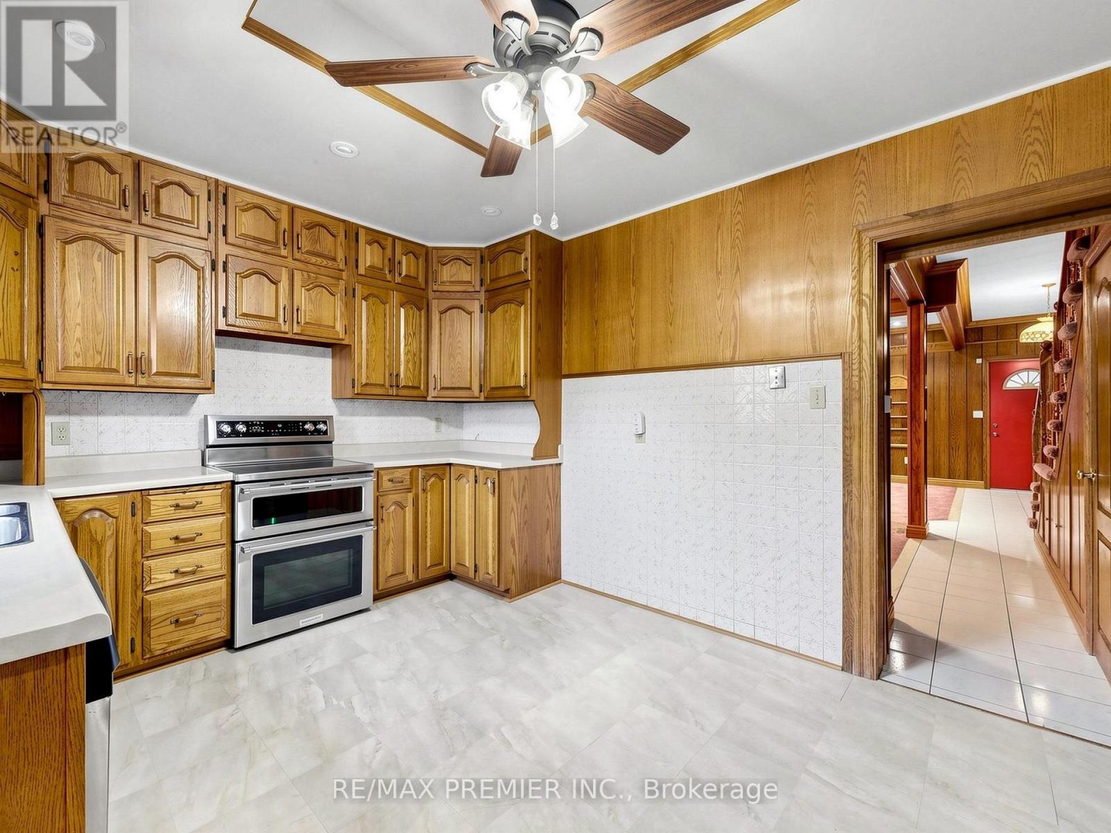 32 RITCHIE AVENUE - 15