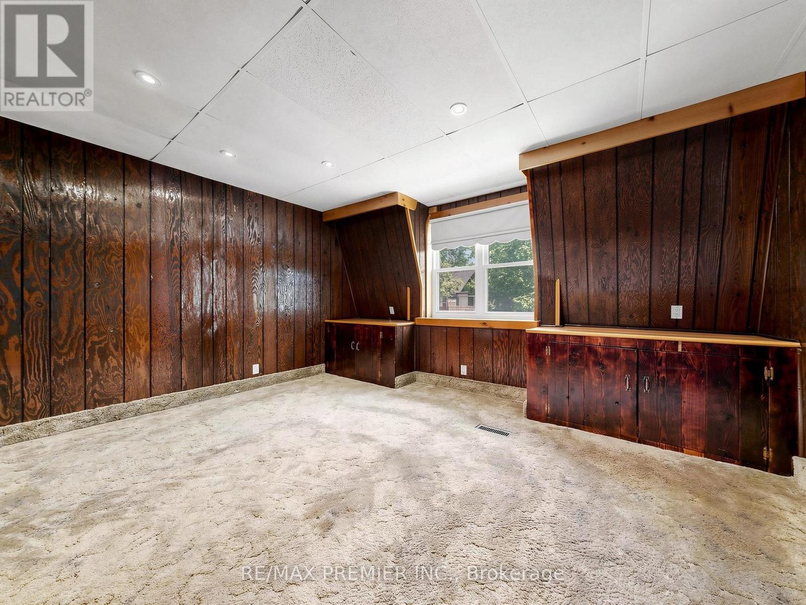 32 RITCHIE AVENUE - 24
