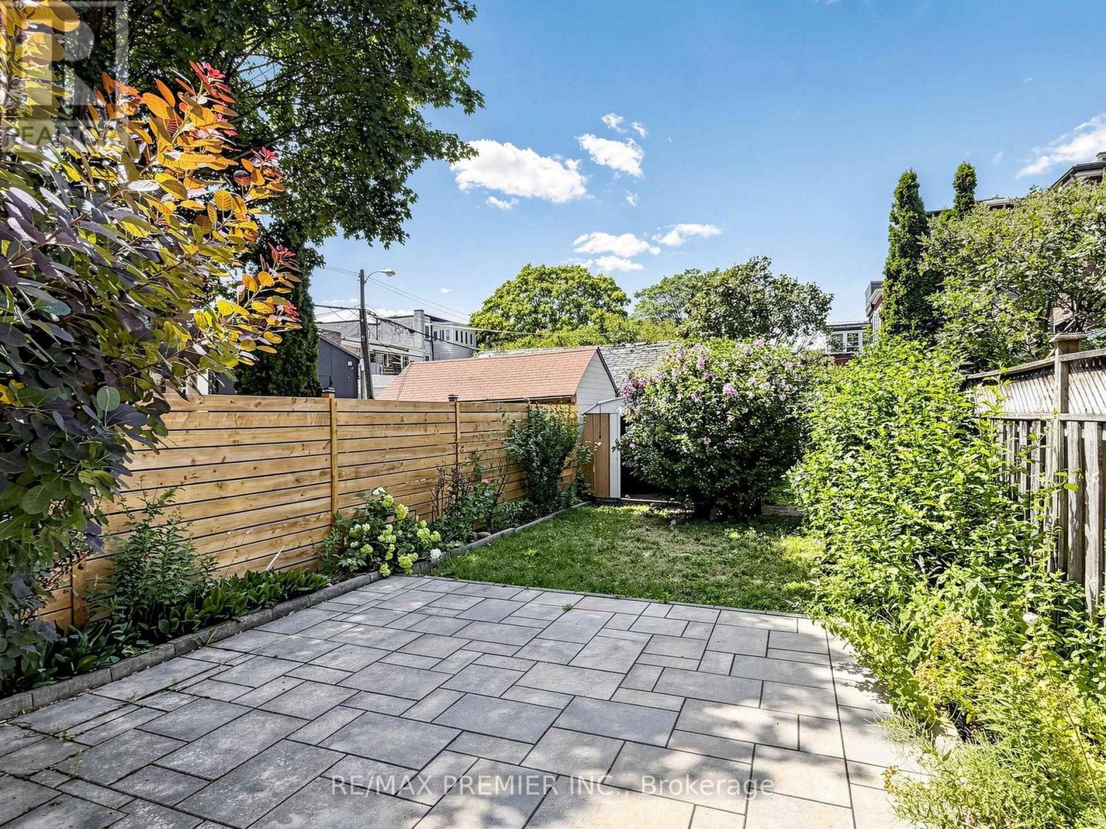 32 RITCHIE AVENUE - 34