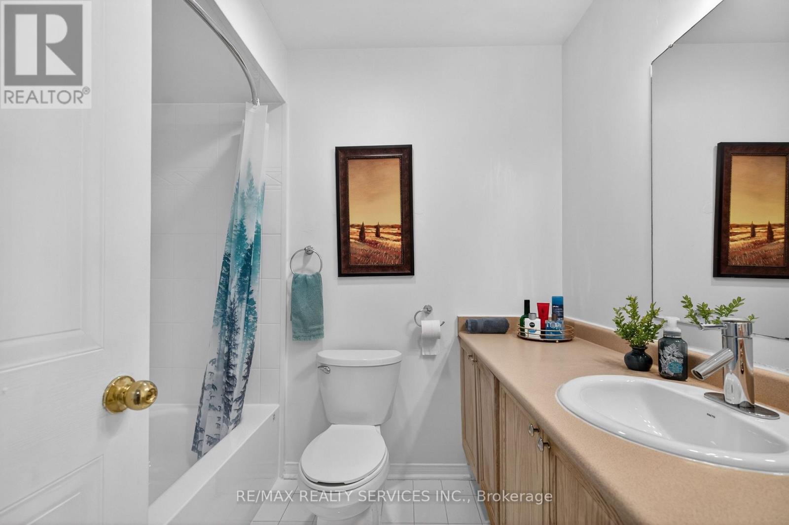 #26A 5205 GLEN ERIN DRIVE E - 18