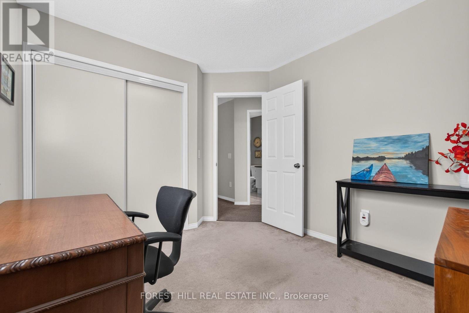 92 SENATOR WAY - 22
