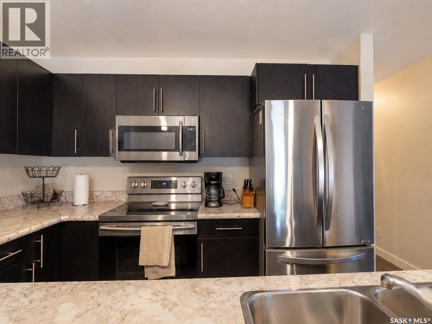 4438 Sheridan STREET - Image 8
