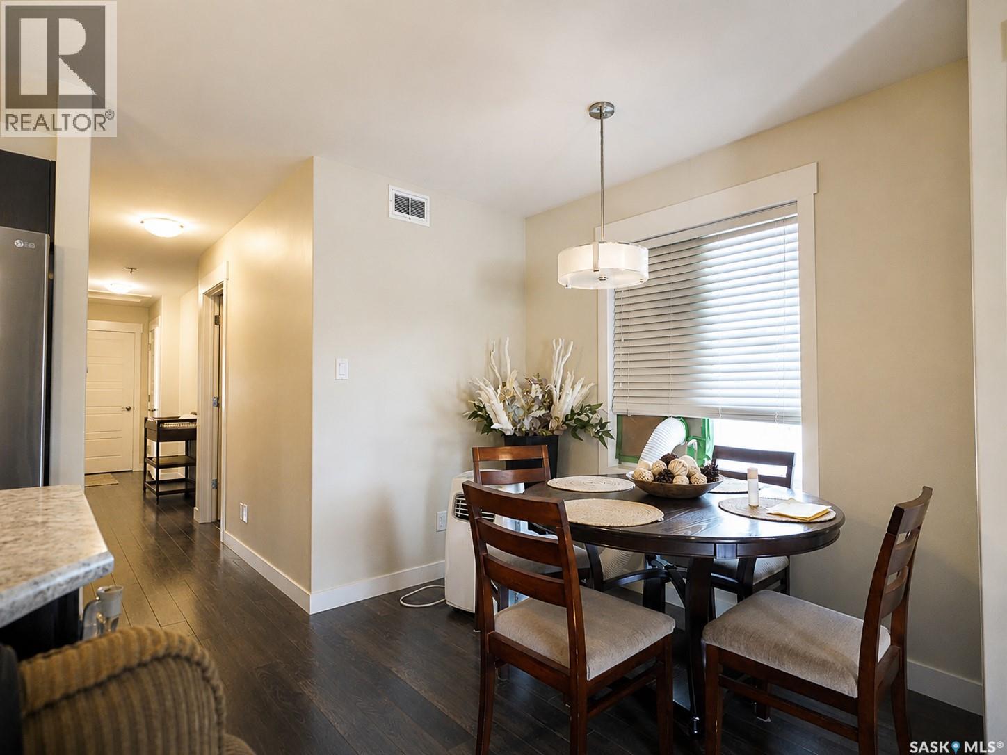4438 Sheridan STREET - 9
