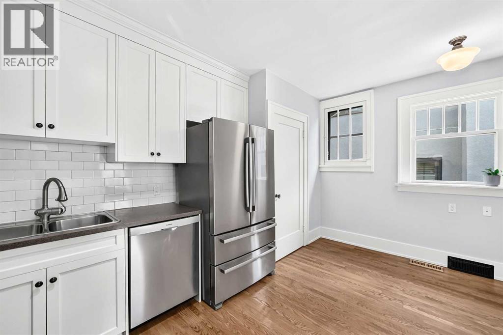 226 Superior Avenue SW - 11