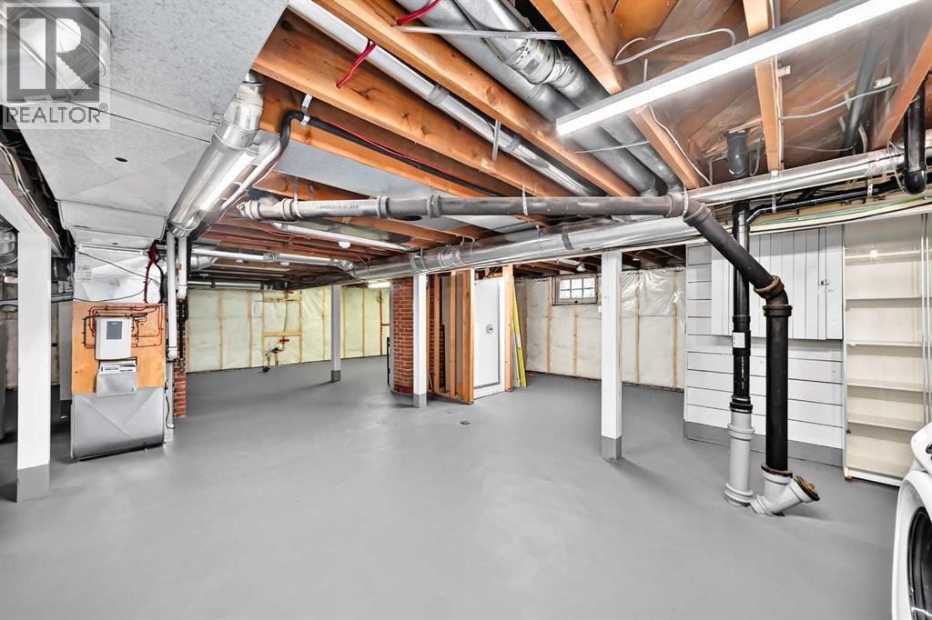 226 Superior Avenue SW - 38