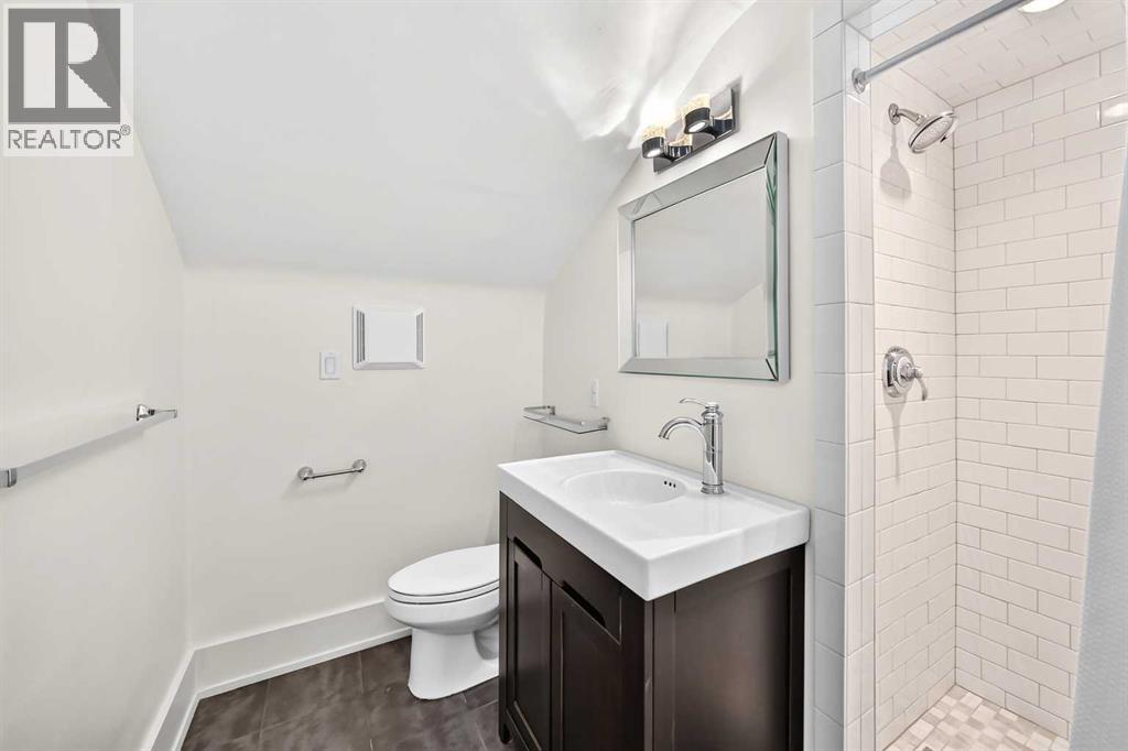 226 Superior Avenue SW - 37