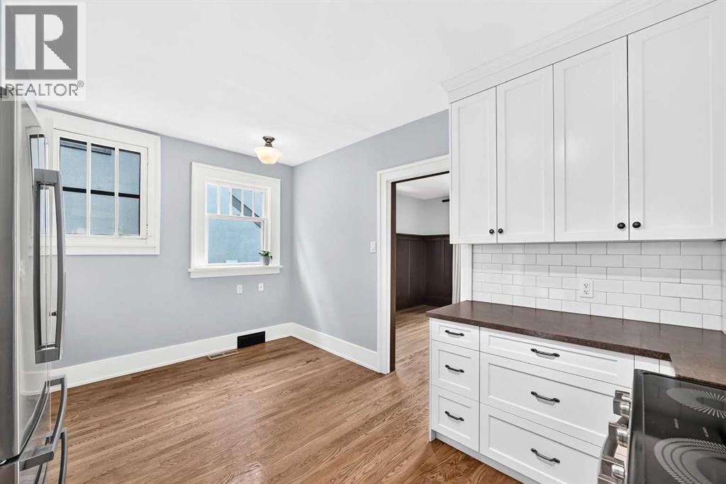 226 Superior Avenue SW - 9