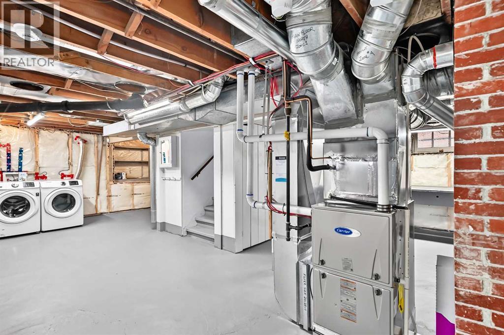 226 Superior Avenue SW - 45