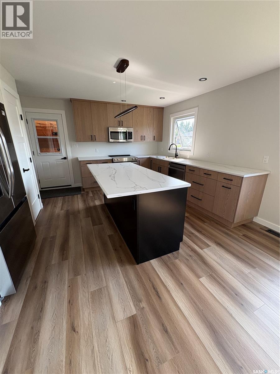 204 Birch STREET - 8