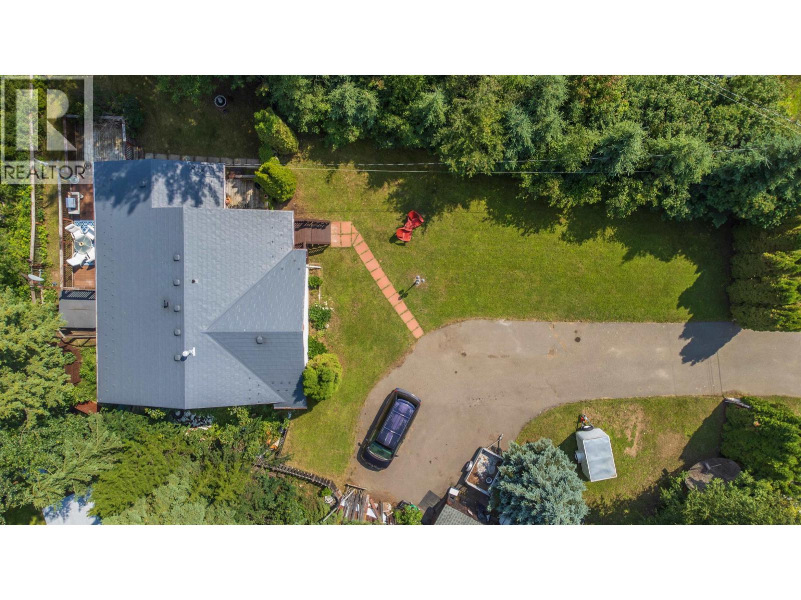 11330 LAKESIDE DRIVE - 6