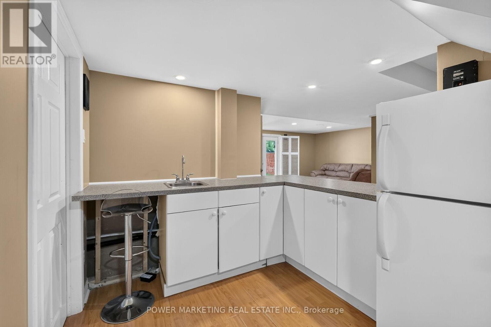 2165 BLUE WILLOW CRESCENT - 41