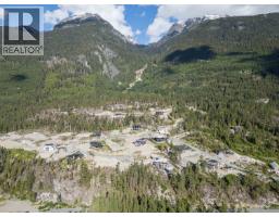 9377 Flicker Way, Whistler, BC V8E1M1 Photo 10