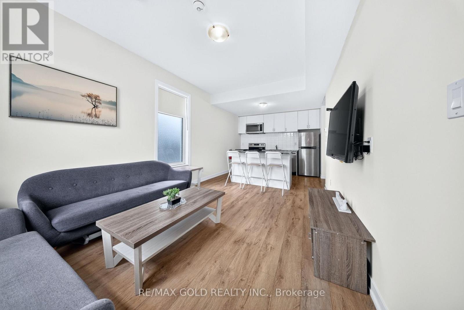 #106 1780 SIMCOE STREET N - 13