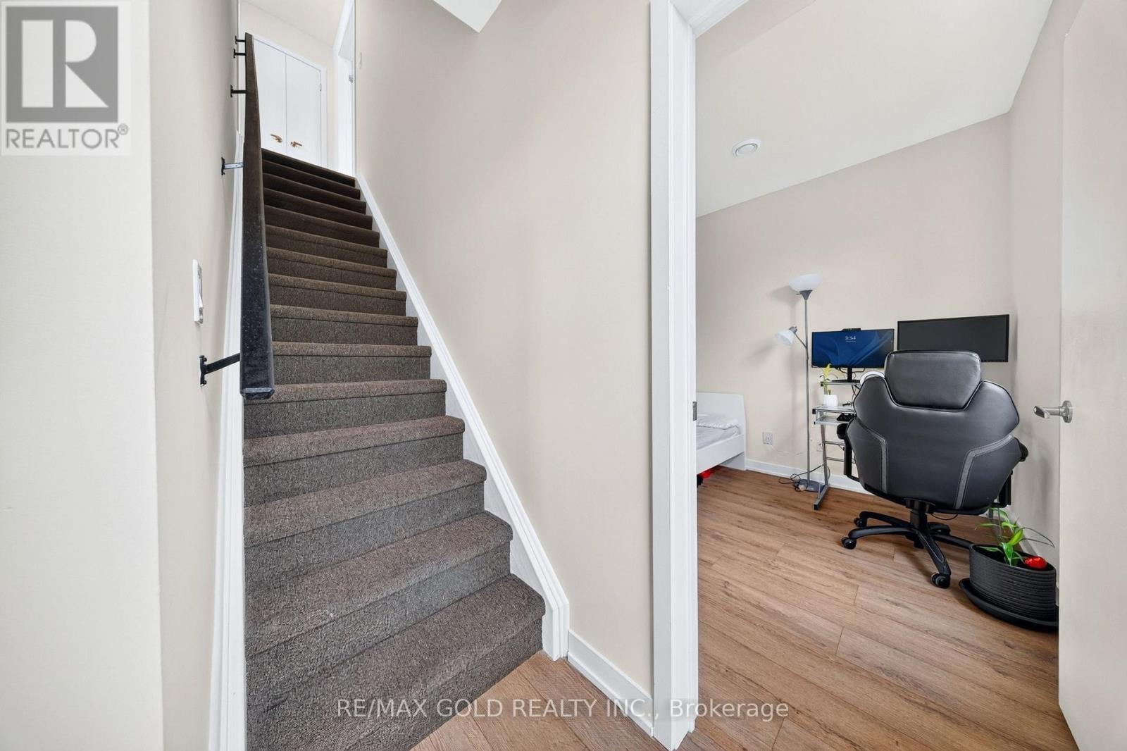#106 1780 SIMCOE STREET N - 17