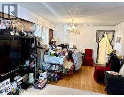 6915 Beatrice Street, Vancouver, BC V5P3R6 Photo 9