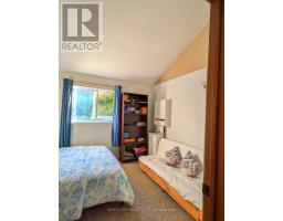2135 Champlain Road, Tiny, ON L9M0B1 Photo 12