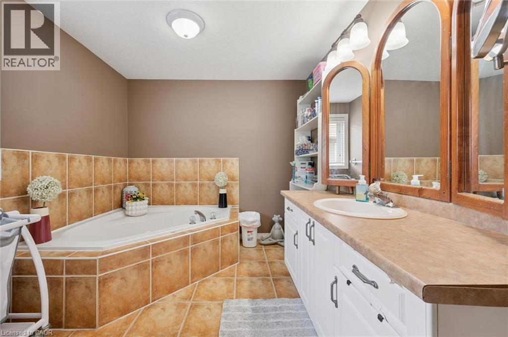 916 RUSH MEADOW Court - 28