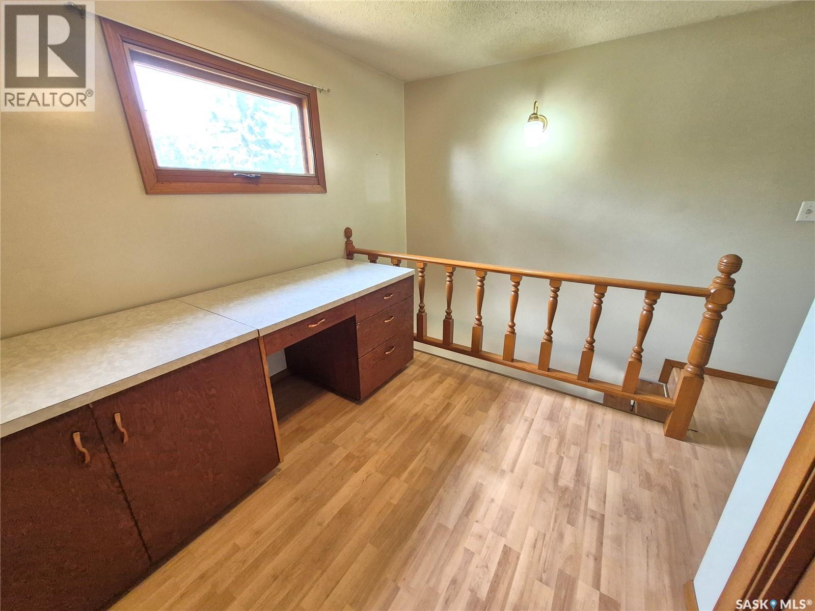 413 Peterson AVENUE - Image 18