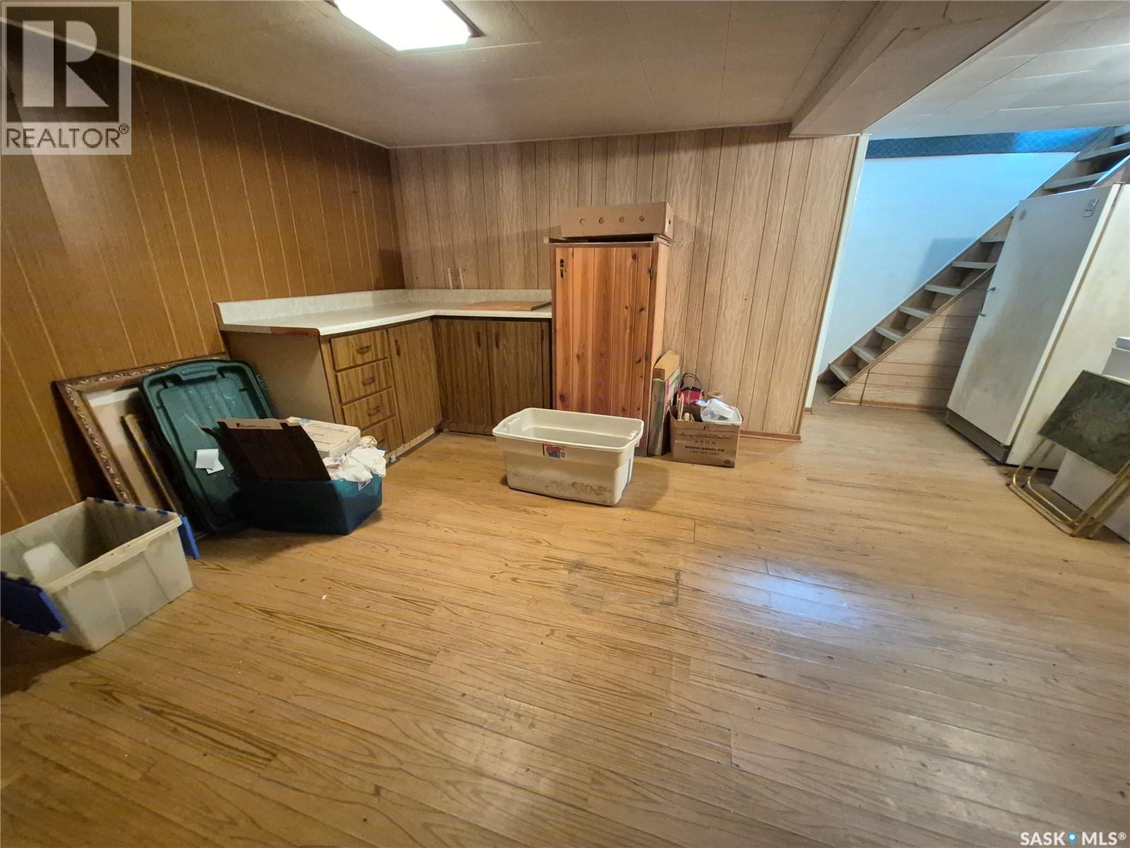 413 Peterson AVENUE - Image 25