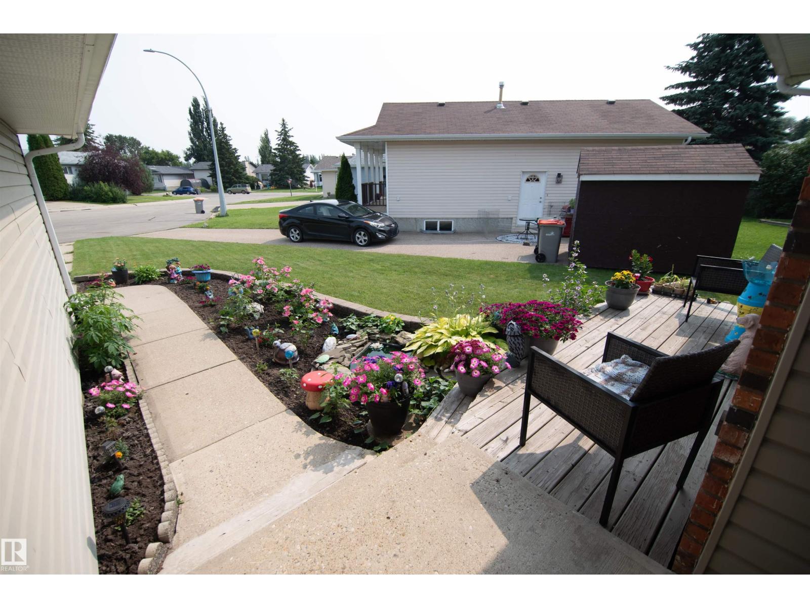 24 GLENWOOD CR - Image 42