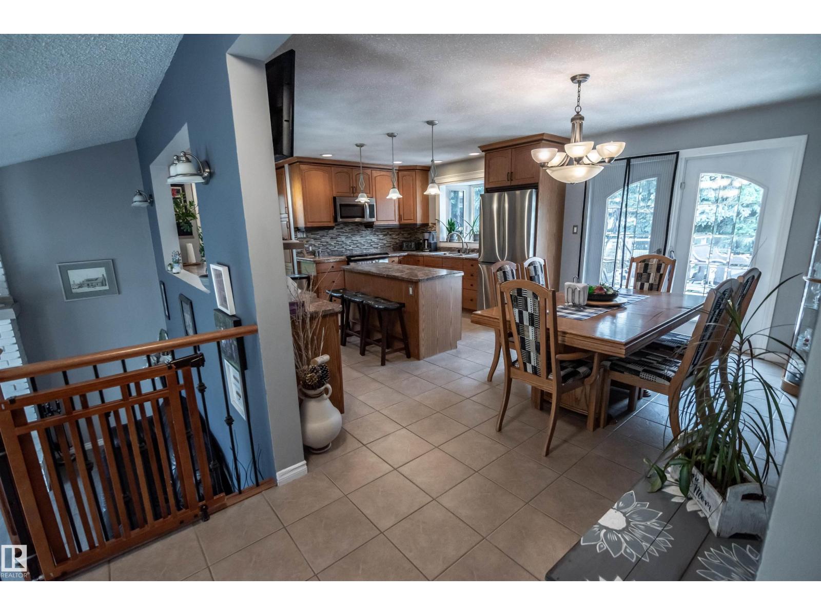 24 GLENWOOD CR - Image 8