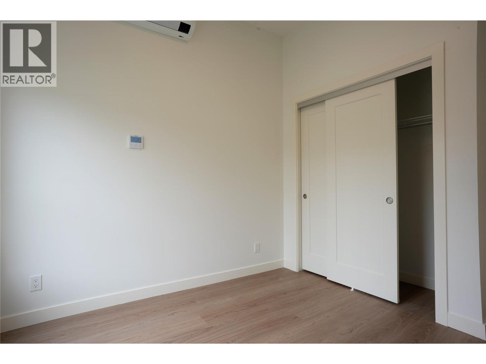 1361 Belaire Avenue - 8
