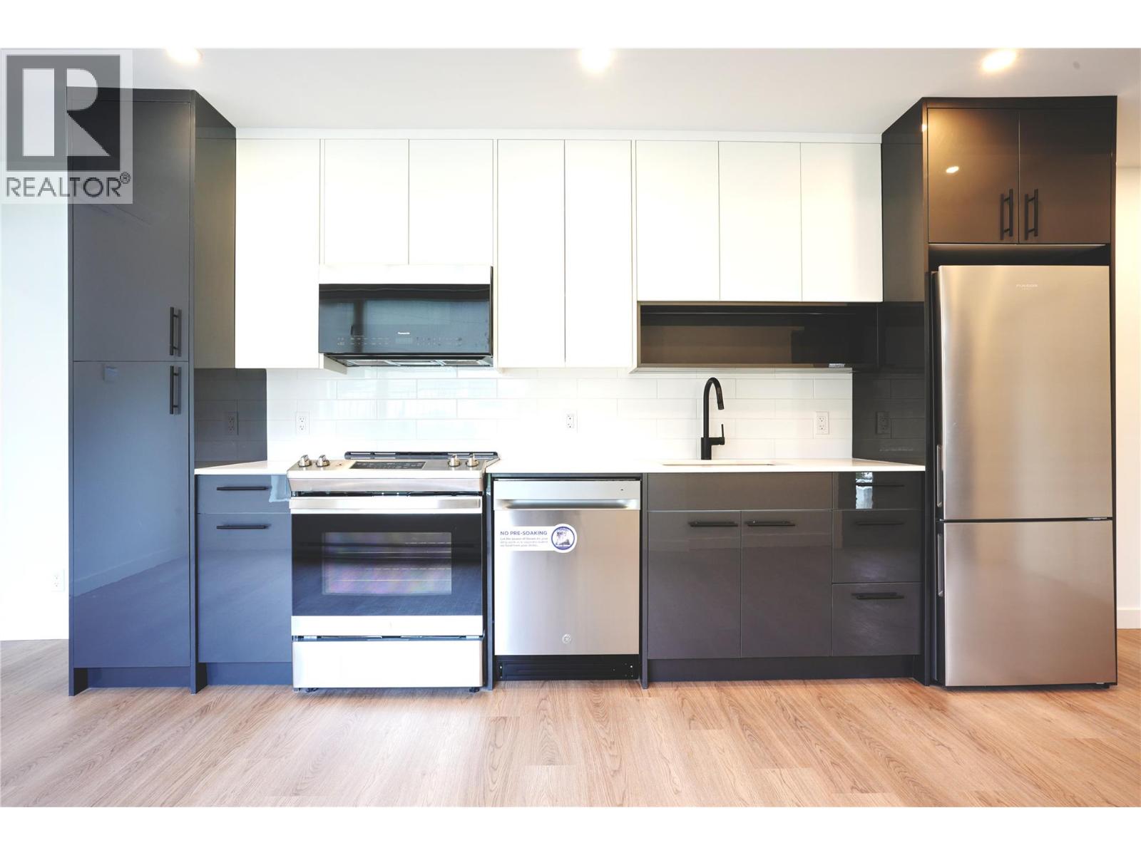 1361 Belaire Avenue - 2