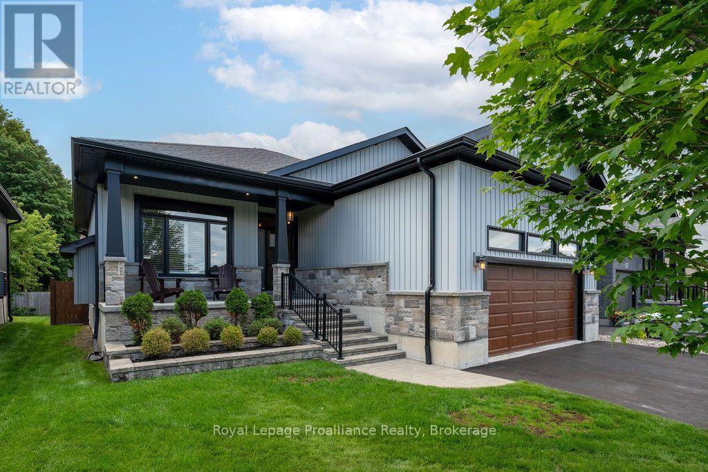 45 AMBROSIA TERRACE - 1