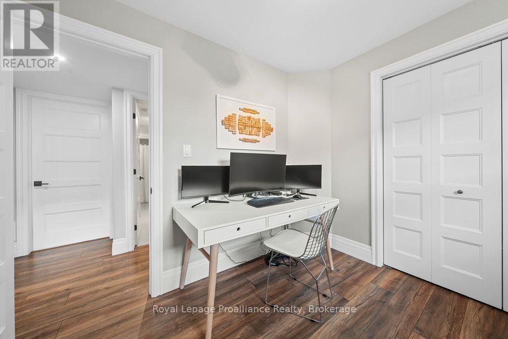 45 AMBROSIA TERRACE - 39
