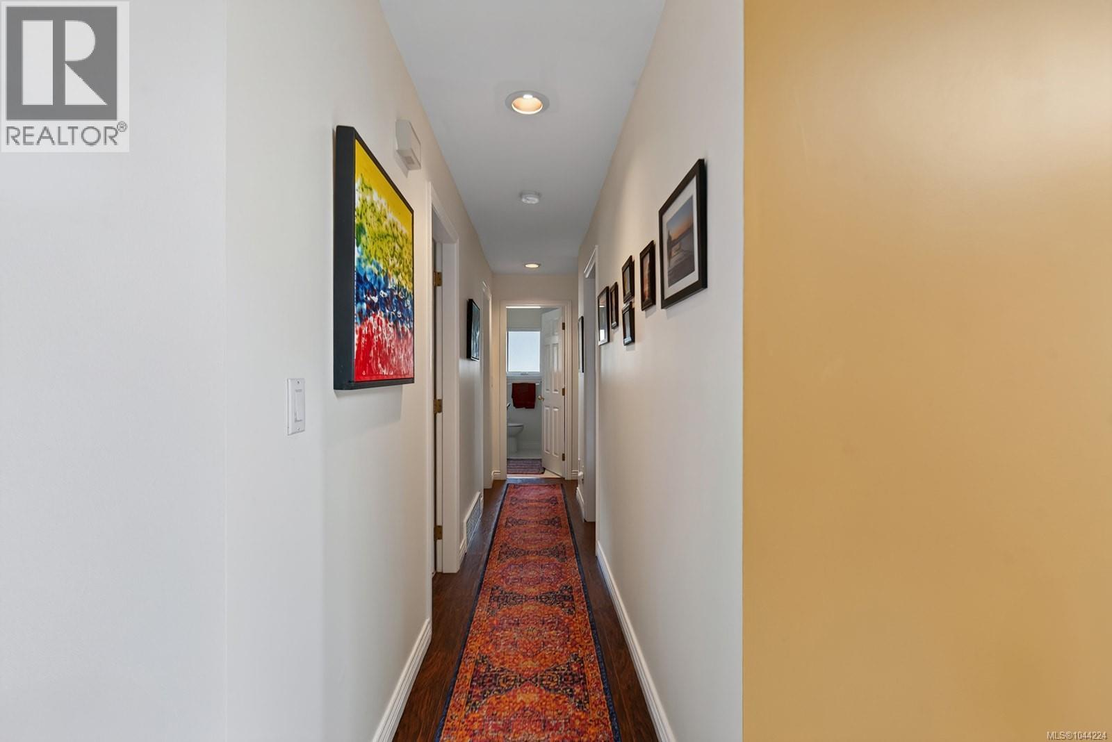 1216 Gilley Cres - 29